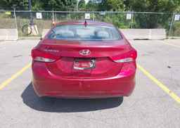 2013 HYUNDAI ELANTRA
