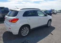 2011 MITSUBISHI RVR