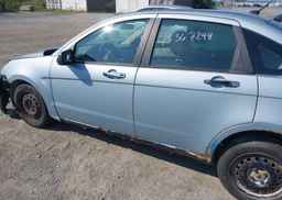 2009 FORD FOCUS SE