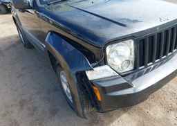 2010 JEEP LIBERTY SPORT