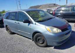 2004 TOYOTA SIENNA CE