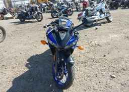 2018 YAMAHA YZFR3 A