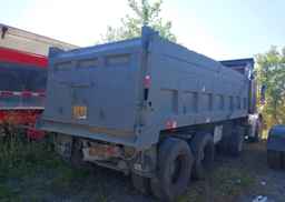 2006 FREIGHTLINER M2 112 MEDIUM DUTY
