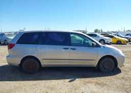 2005 TOYOTA SIENNA CE 7 PASSENGER