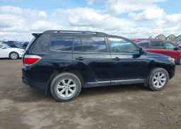 2013 TOYOTA HIGHLANDER V6
