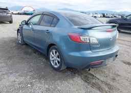 2011 MAZDA 3 I