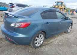 2011 MAZDA 3 I