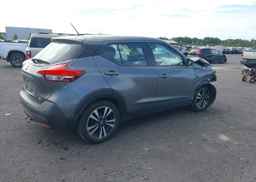 2020 NISSAN KICKS