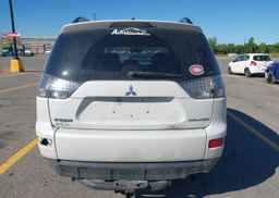 2009 MITSUBISHI outlander