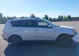 2009 MITSUBISHI outlander