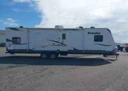 2014 PROWLER 33PBH