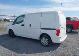 2018 NISSAN NV200