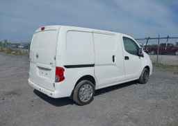 2018 NISSAN NV200