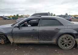 2015 CHRYSLER 300 S