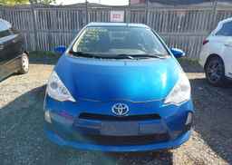 2014 TOYOTA Prius c