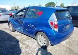 2014 TOYOTA Prius c