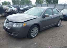2010 LINCOLN MKZ