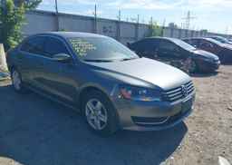2014 VOLKSWAGEN PASSAT S