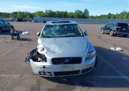 2005 VOLVO S40 2.4I