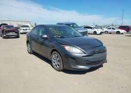 2013 MAZDA MAZDA3 GX