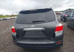 2011 TOYOTA HIGHLANDER
