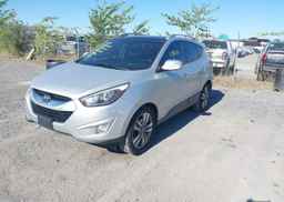 2015 HYUNDAI TUCSON LIMITED