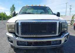 2004 FORD F-250 LARIAT