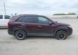 2012 KIA SORENTO LX V6