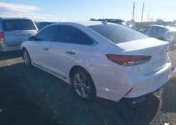 2019 HYUNDAI SONATA ESSENTIAL