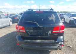 2012 DODGE JOURNEY SXT   CREW
