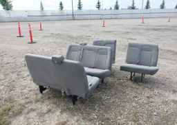 2019 GMC SAVANA 2500 SEATS ONLY