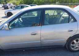 2002 HONDA ACCORD SE