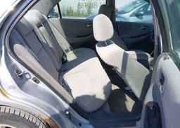 2002 HONDA ACCORD SE