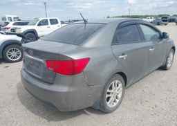 2011 KIA FORTE EX