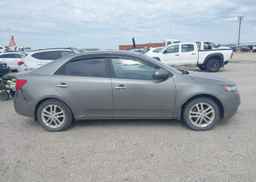 2011 KIA FORTE EX