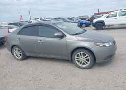 2011 KIA FORTE EX