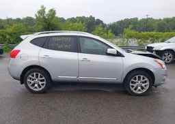 2012 NISSAN ROGUE SV W