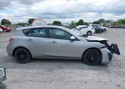 2010 MAZDA 3 I