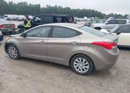 2013 HYUNDAI SANTA FE SPORT 2.4 BASE