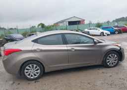 2013 HYUNDAI SANTA FE SPORT 2.4 BASE