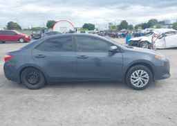 2017 TOYOTA COROLLA