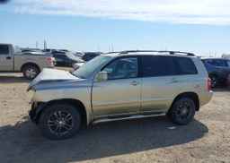 2003 TOYOTA HIGHLANDER LIMITED