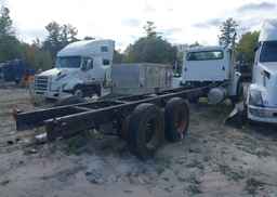 2021 FREIGHTLINER M2 106