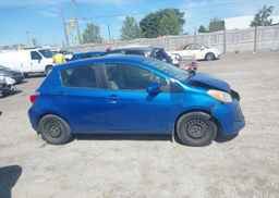 2013 TOYOTA YARIS LE