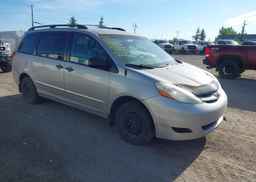 2007 TOYOTA SIENNA CE