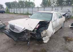 2003 LINCOLN TOWN CAR CARTIER
