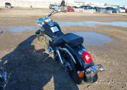2003 HONDA VT750 CD