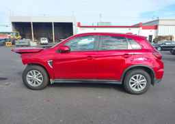 2024 MITSUBISHI RVR SE