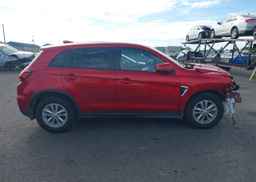 2024 MITSUBISHI RVR SE