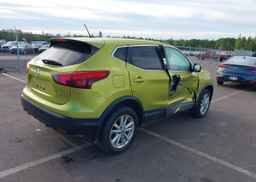2019 NISSAN QASHQAI S